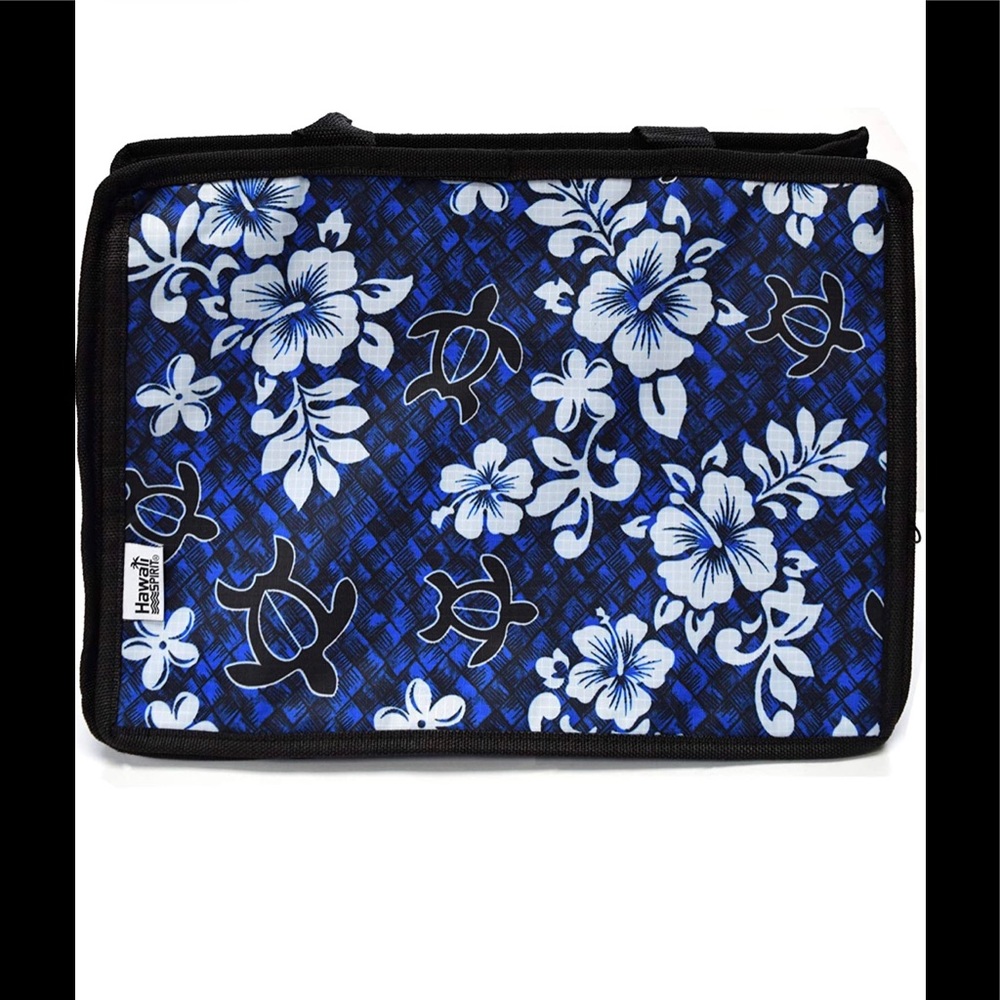 NWT Hawaiian print Insulated Casserole Dish Carrier Thermal for Potluck Parties